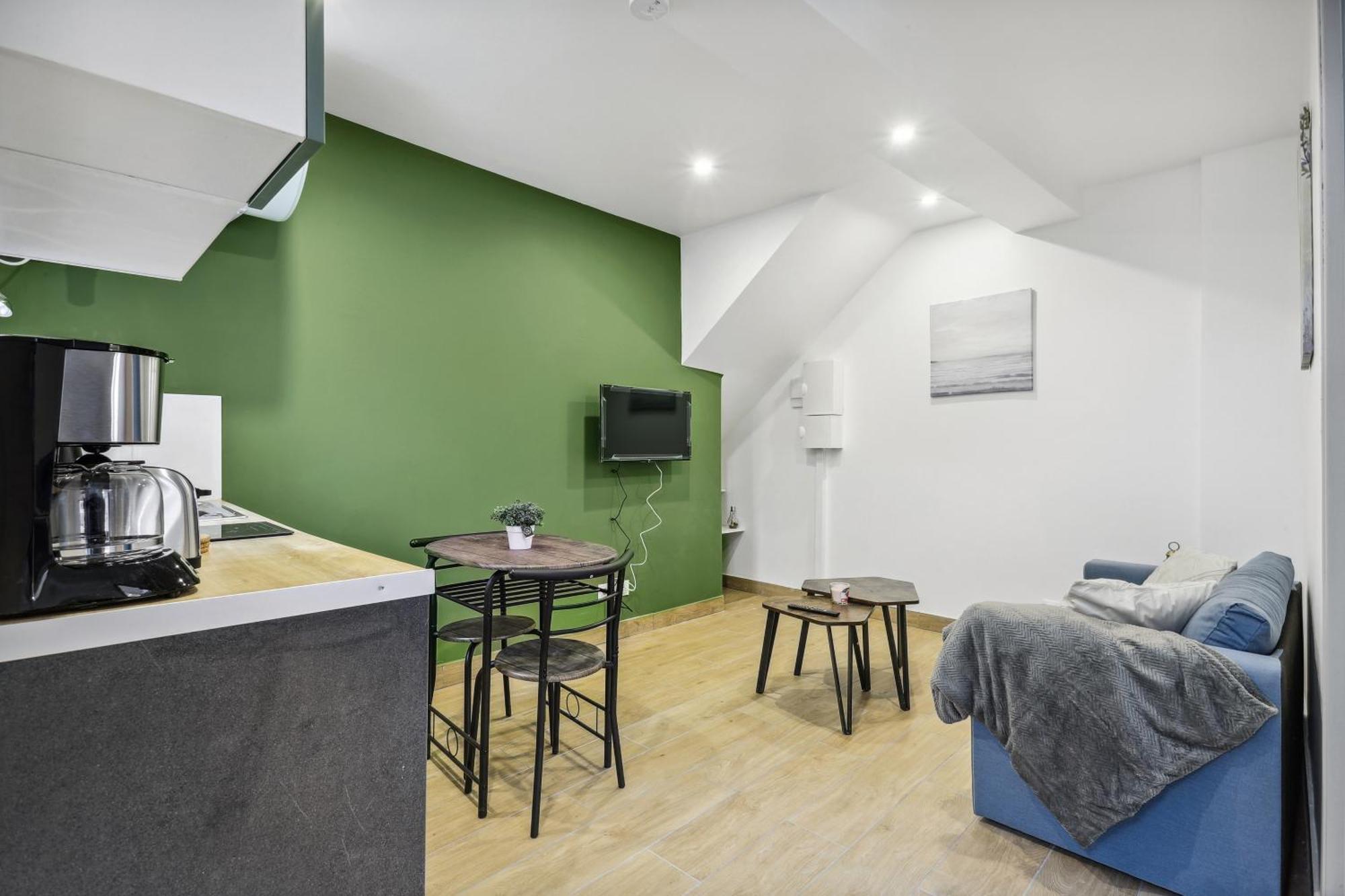 Chic Cosy Apart With Parking Jouarre エクステリア 写真
